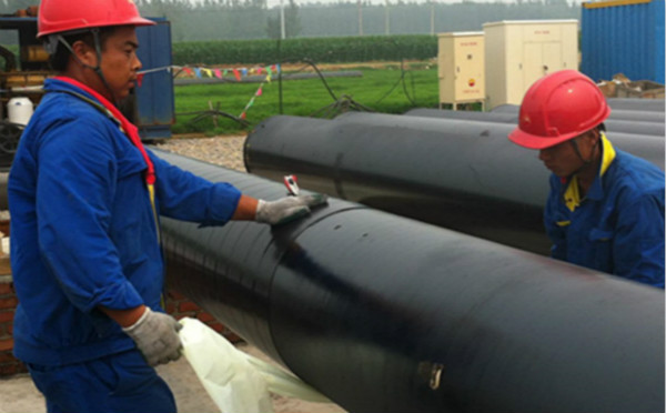 环氧煤防腐冷缠带在保温防腐管道技术中的应用